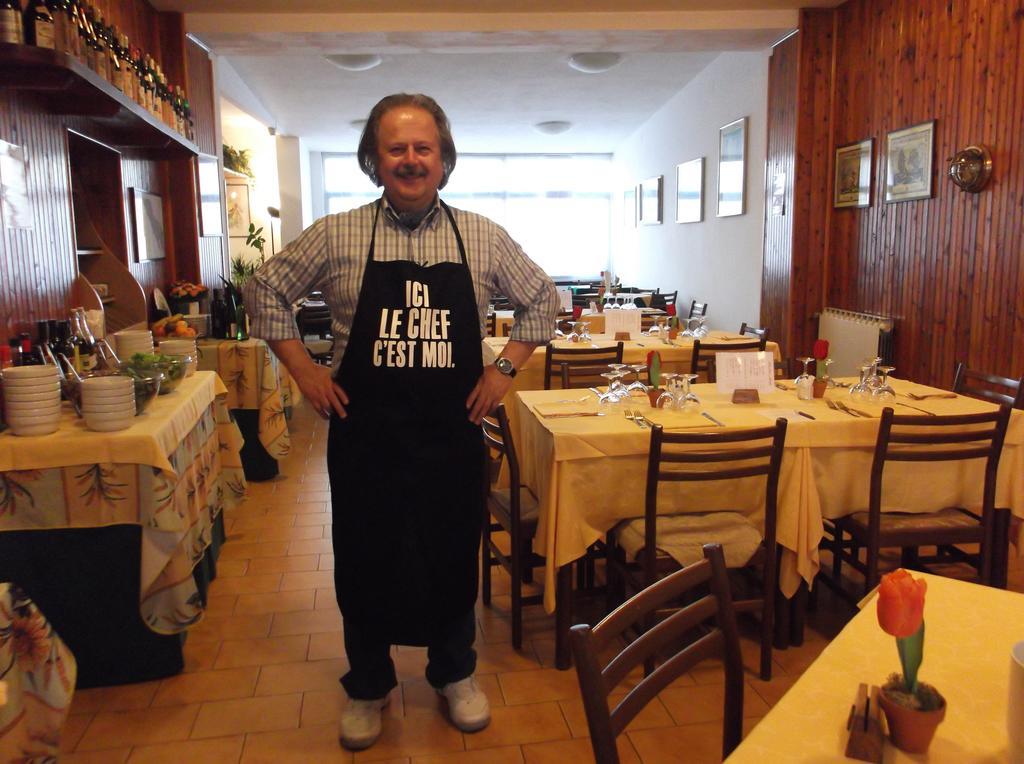 Italia 3* Moneglia